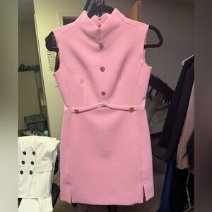 Elegant Pink Sleeveless Dress